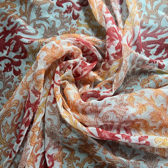 scarf - Picture 6 of 9